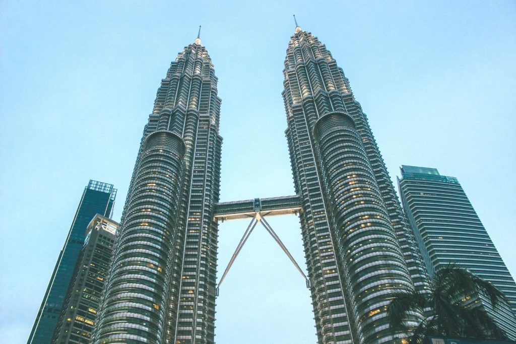 Petronastower.EETO