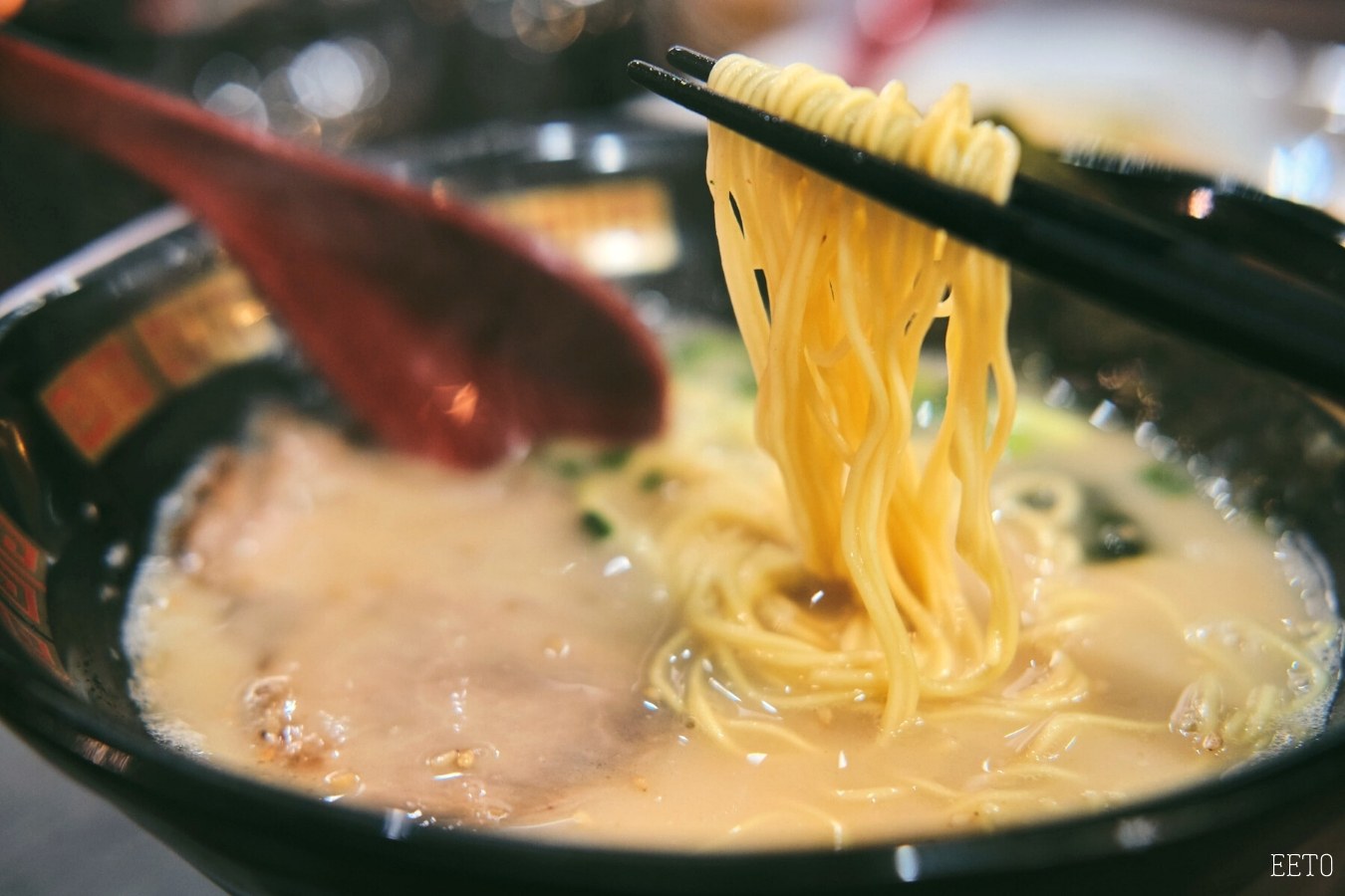 tonkotsu ramen (1)-ề tồ