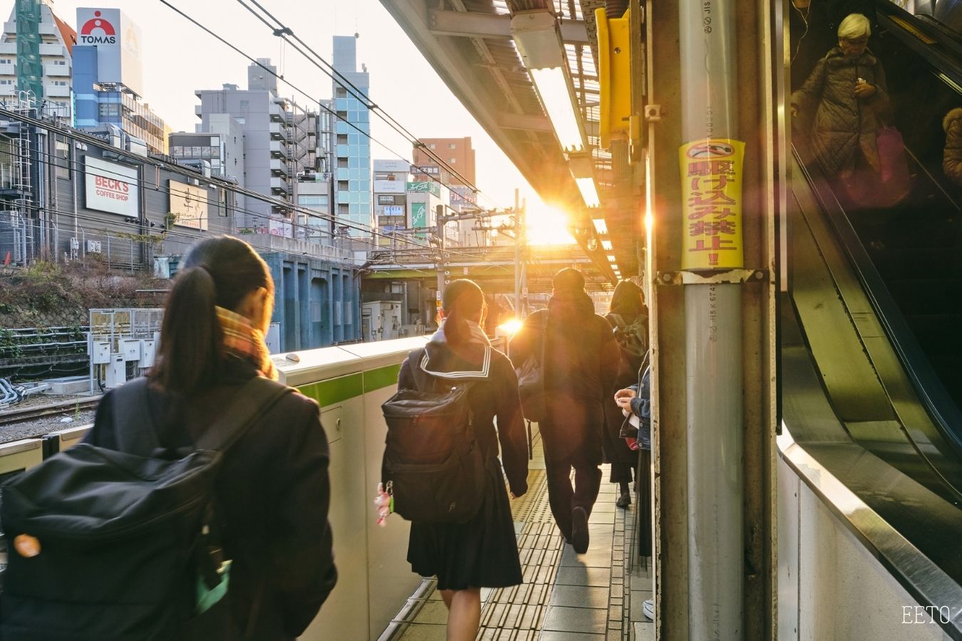 tokyo train2