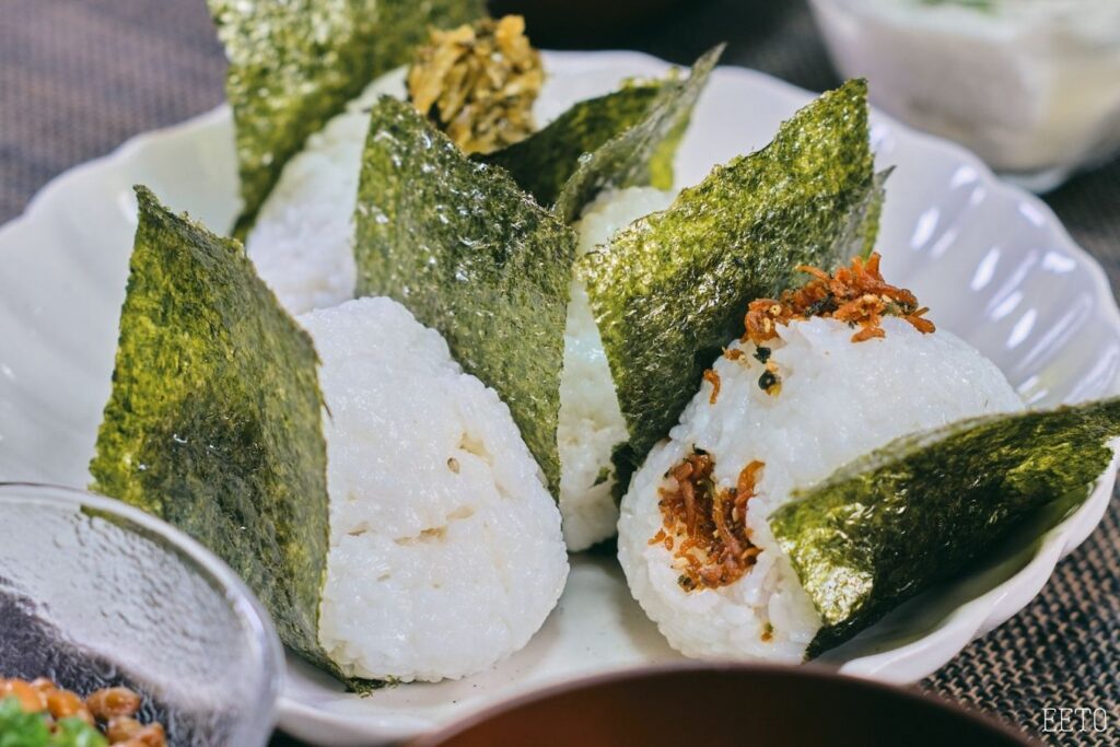 com-nam-onigiri