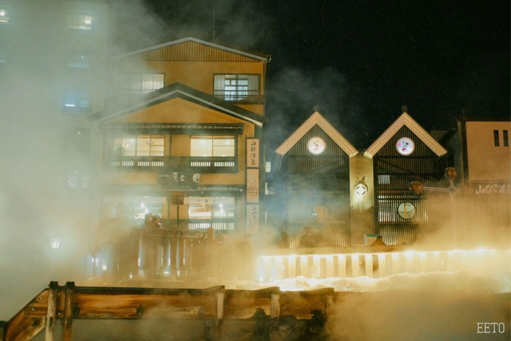 du lich suoi nuoc nong kusatsu onsen1