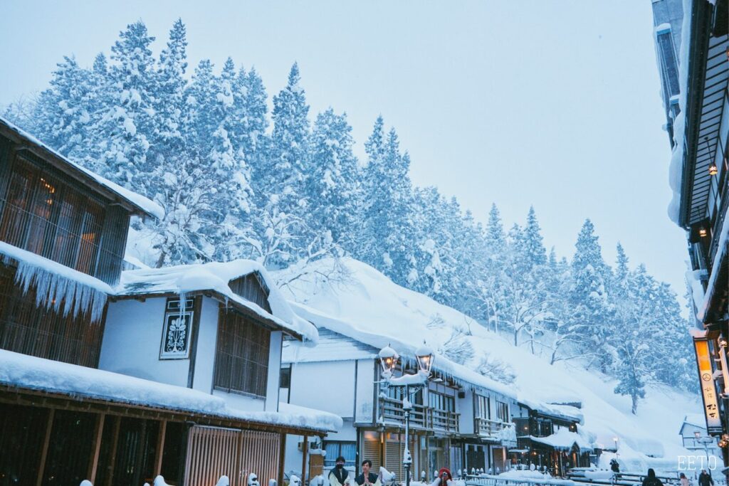 suoi nuoc nong ginzan onsen eeto